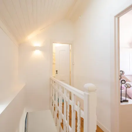 Charming House - By Smarthomes Casa de Férias *