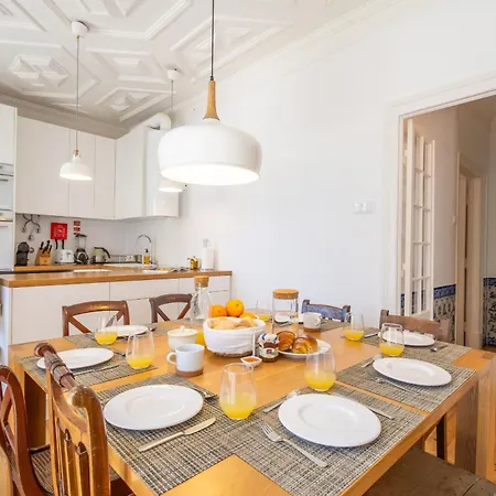 Charming House - By Smarthomes Casa de Férias *
