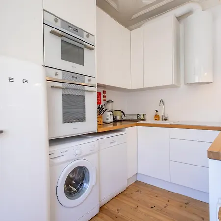 別荘 Charming House - By Smarthomes サン・マルティーニョ・ド・ポルト