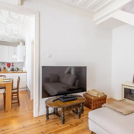 Charming House - By Smarthomes サン・マルティーニョ・ド・ポルト