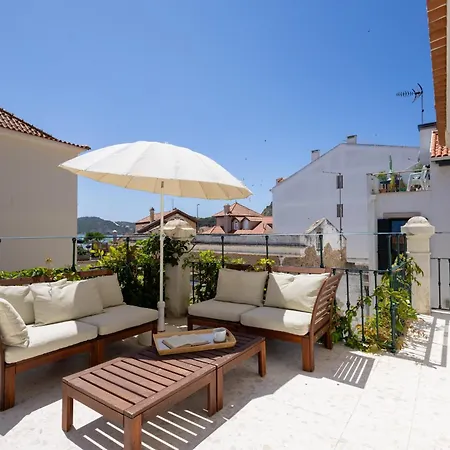 Charming House - By Smarthomes